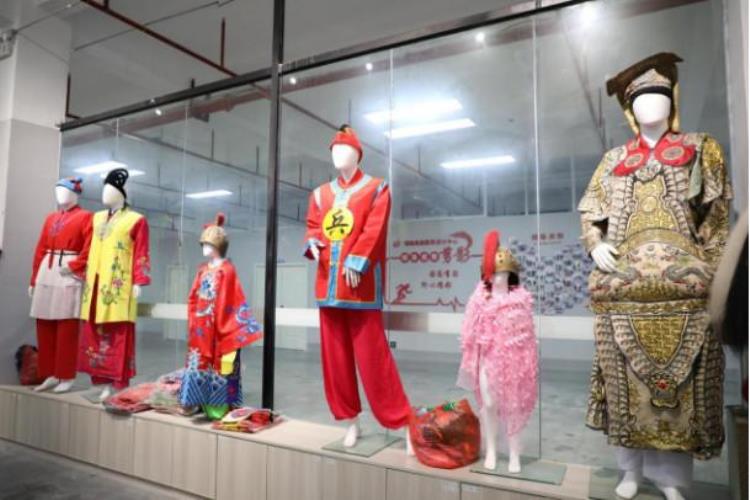 南县传统戏曲服饰工坊入选首批市级非遗工坊示范点