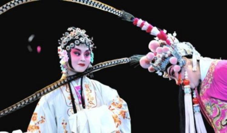 中华优秀传统文化系列谈丨美轮美奂的戏曲行头何以浸润中国特有的审美文化