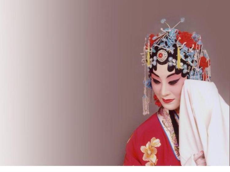 中国京剧艺术大师「一个中国国粹一个地方戏曲大师无数的京剧居然火不过豫剧」
