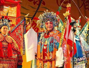 豫剧是安徽戏曲的三大剧种之一